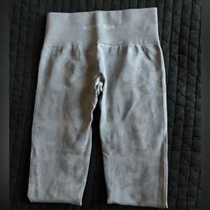 Grey peachbum leggings